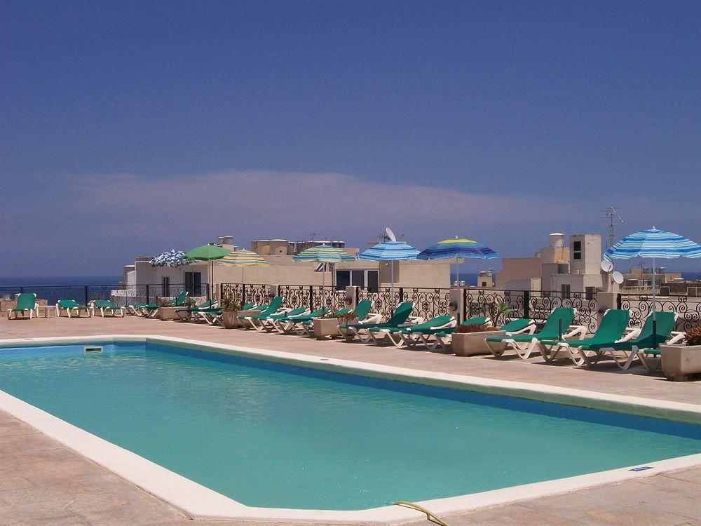 The Crown Hotel Buġibba Exteriér fotografie