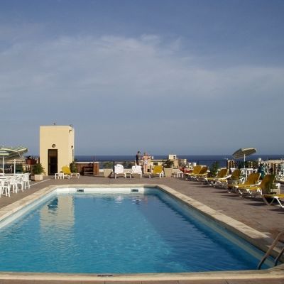 The Crown Hotel Buġibba Exteriér fotografie